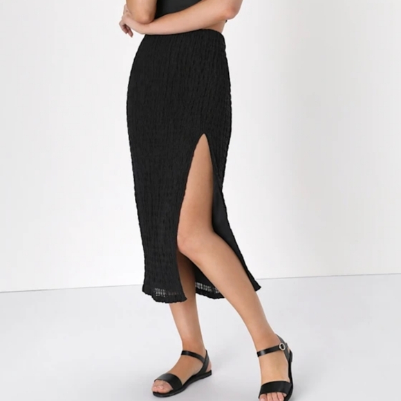 Lulus Dresses & Skirts - Lulus Black Midi Skirt